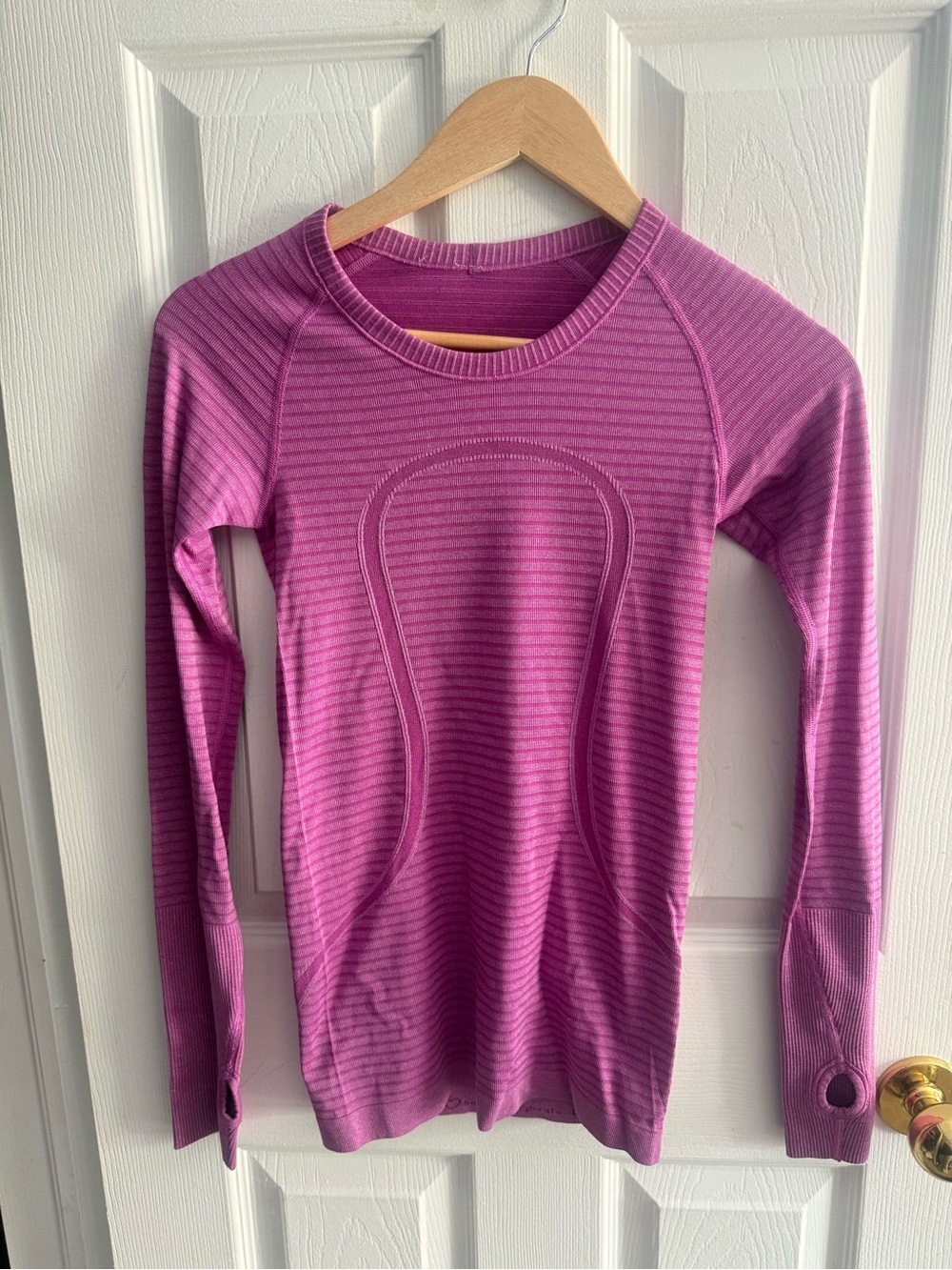 lululemon athletica Seamless Long Sleeve Crew Neck Sweater